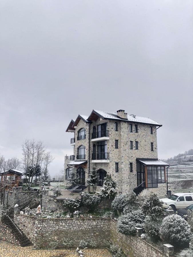 Bujtina Vrenezi 호텔 Peshkopi 외부 사진